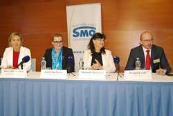 Vládu na konferenci zastupovaly tentokrát především ženy Vládu na konferenci zastupovaly tentokrát především ženy