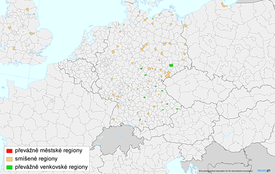 Obr. 5. Regiony NUTS 3, které se seskupením malých regionů do 500 km2 změnily na více venkovské