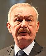 Visegrádskou konferenci V4DIS 2012 tradičně zaštítil 1.&nbsp;místopředseda Senátu Parlamentu ČR Přemysl Sobotka