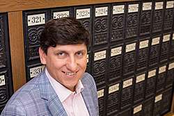 Ing. Martin Elkán, generální ředitel České pošty