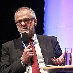 Ing. Karel Večeře, předseda ČÚZK
